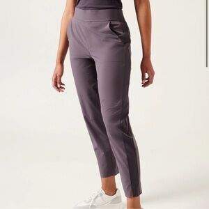 ATHLETA Dusk Violet Brooklyn Ankle Pant Size 12 2024